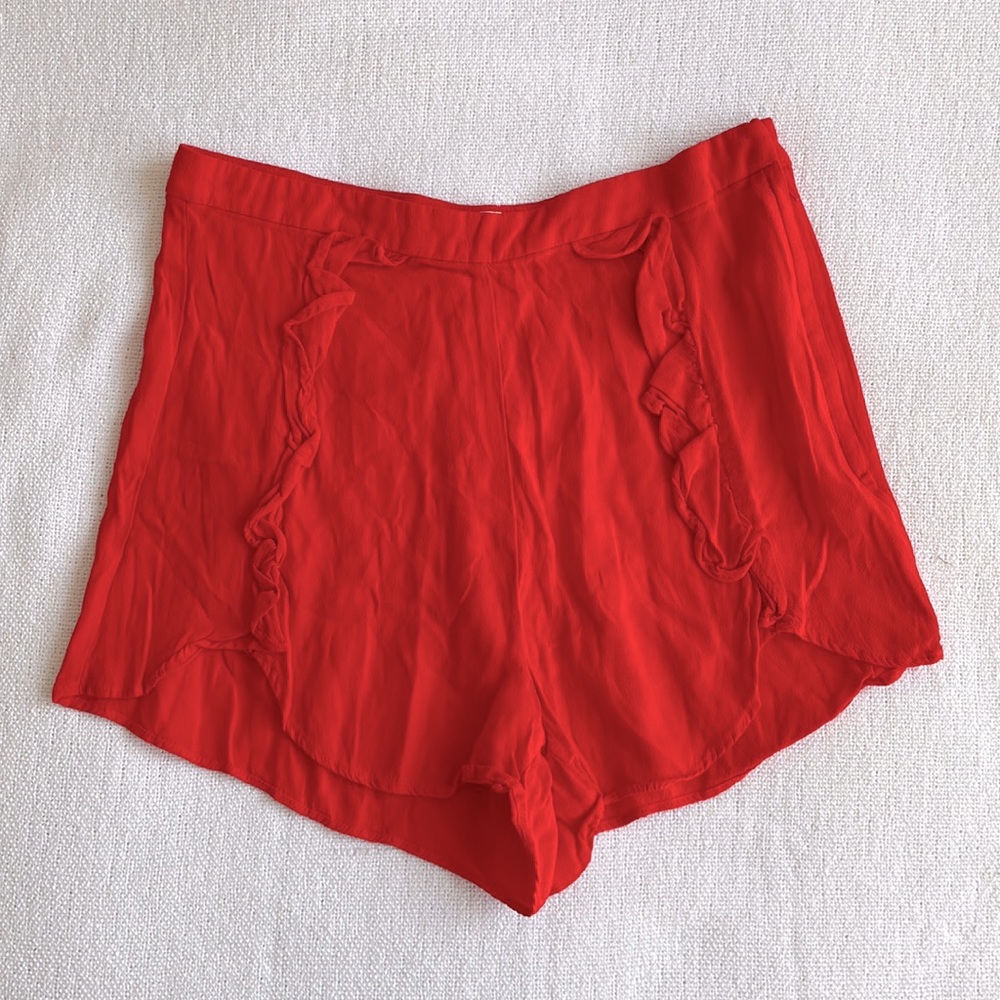 H&M red shorts